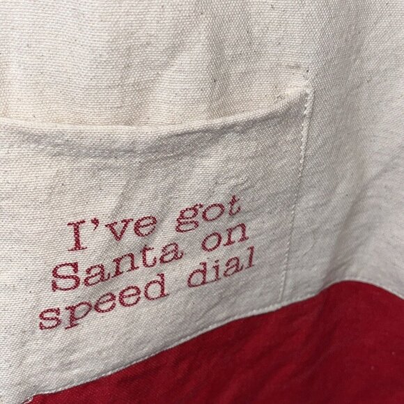 It's Beginning To Taste A Lot Like Christmas Apron Pckets Bottle Opener NWT - Picture 5 of 16